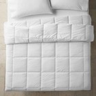 Full queen Mid Weight Premium Down Alternative Hypoallergenic Machine Washable