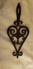 Vintage Jzh Teardrop 1952 Cast Iron Trivet