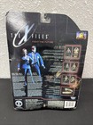Vtg Mcfarlane Toys    x-files    Series 1 Agent Mulder   Alien Figure  1998 Nib