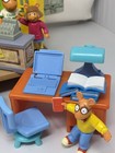 Huge Lot Arthur Pbs Arthur s Neighborhood Playsets School Desk Store Accessories