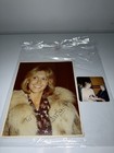 Vintage Olivia Newton-john Autograph Photo W  1975 People   s Choice Candid Photo