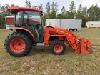 Kubota Loader Tractor W  La1065 Front Loader Attachment  Model mpn La1065