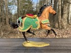 Breyer 2010 Retired Christmas Holiday Horse Jewel W stand Show Jumping 700110