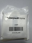 New Honeywell Uwp 16 T-series Thermostat Wall Plate Mount Only 32321051-001