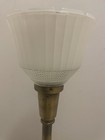 Vintage Solid Brass Table Lamp Hollywood Regency Style Fluted Glass Shade 34   