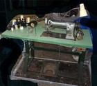 Singer Green Industrial Sewing Machine  Step Ft Motor  Foot Pedal W  Upholstery 