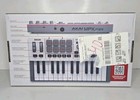Akai Professional Mpk Mini Mk4 Portable Keyboard Midi Pad Controller - White