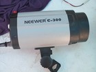 Neewer C-300 Studio  Flash Lighting
