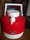 Nos Vintage 1970s Thermos Picnic Water Jug Red   White Plastic 1 Gallon Made Usa