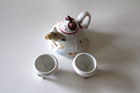 Rare Japanese Maneki Neko Lucky Cat 3 Pc Tea Set  1 Tea Pot And 2 Cups