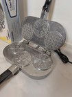 Palmer Model 3000 - 3 Small Round Pizzelle Iron