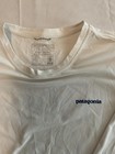 Patagonia Men s Medium White Long Sleeve Rash Guard Swim Shirt