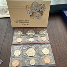 United States Mint 1988 Uncirculated Coin Set P   D  philadelphia Denver 