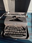 Royal Quiet De Luxe Black Portable Typewriter 1940s Original Case Tested Working