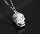 Lt Ed 2010 Halloween Gothic Silver Plated Pirate Skull Pendant Crystal Necklace