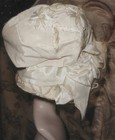 Adorable Antique 1920 s Cream Ribbon Work Flowers Bows Flapper Cloche Hat Small