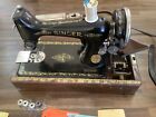 1920   s Singer 99-13 Antique Sewing Machine Bentwood Case W key   Manual 