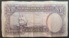  1956-67  New Zealand 1 Pound Sig Fleming P159d  278-683433 
