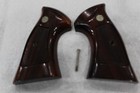 Smith   Wesson Square Butt K Frame Goncalo Alves 1980 s New Unused Target Grips