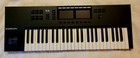 Native Instruments Komplete Kontrol S49 Mk2 Smart Keyboard Controller