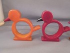 4 Vintage Bakelite Catalin Bird Napkin Rings Read Description
