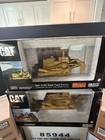 Cat 1 50 Diecast Masters   7 Pc Construction Equiptment Lot  6 Dozers 1 Loader 