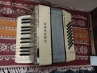 Small German Hohner Imperial Ii A Chromatic Piano Accordion 32 Bass