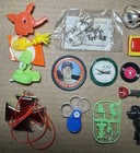 Mixed Lot Of Vintage Cracker Jack   Vending Machine Toys Trinkets Smalls Charms