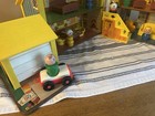 Vintage Fisher Price Yellow House Play Family  952  Little People