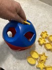 Vintage Tupperware Shape O Ball Toy Shape Sorter 14 Shapes Red   Blue