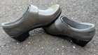 Klogs Women   s Gray Leather Mary Jane Clogs Slip-on Slip Resistant Comfort 10m