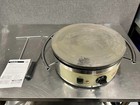 Carnival King Cmpt16m 16  Round Portable Steel Crepe Maker - 208 240v