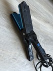 Solano Sapphire Professional Hair Styling Flat Iron 110 Made In Italy Black Blue