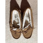 Ugg Women s Dakota Chestnut Moccasin Slipper 5612 Size 7 Euc 