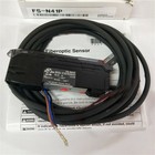 Keyence Fs-n41p Fiber Optic Sensors Fsn41p New In Box One Free Shipping