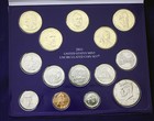 2011 U s  Mint Set  Complete And Original  28 Coins 14 Each From  p  And  d 