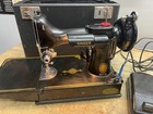 Singer Featherweight 221 Sewing Machine