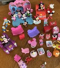 Minnie Mouse Mini Figure