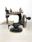 Singer Sew Handy Model 20 Child s Sewing Machine Hand Crank 1920 s Toy