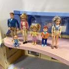 Fisher Price    02 Loving Family Sweet Sounds Victorian Mansion Dollhouse  Figures