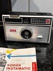 Vintage Kodak Instamatic 104 Camera Lot W  Rare Safari Case  Manual   Flashcubes