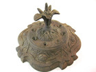 Antique Cast Iron Pot Belly Parlor Stove Ornate Floral Finial Top