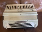 Cassotto Accordion 2  4 Reeds - 19 5    Keyboard