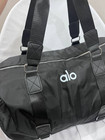 Nwt Alo Yoga Gym Bag Crossbody Shoulder Tote     Lightweight Travel   Workout Bag