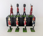 1973 Britains Ltd Toy Soldiers 8 Figure Lot Life Guards Beefeaters Vintage