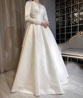Elegant Long Sleeves Wedding Dresses Muslim V Neck Satin White Ivory Bridal Gown