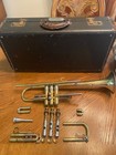 F e  Olds Super Trumpet  104364  1953  L a  Horn  W case   Olds3 Mp  Plays Great