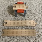 Thomas   Friends Wooden Railway Sodor Stacking Riser Bridge Train Lot Red Gray