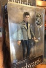 2008 Neca The Twilight Saga Edward 7  Figurine With Card Game New Perfect Gift
