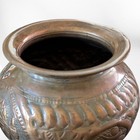 Vintage Copper Planter Pot   Table Decor Piece Approximately 3 5  Tall